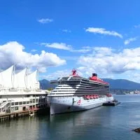 Brilliant Lady in Vancouver / Port of Vancouver