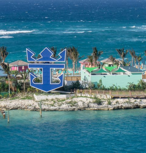 Royal Beach Club Nassau - Aaron Saunders