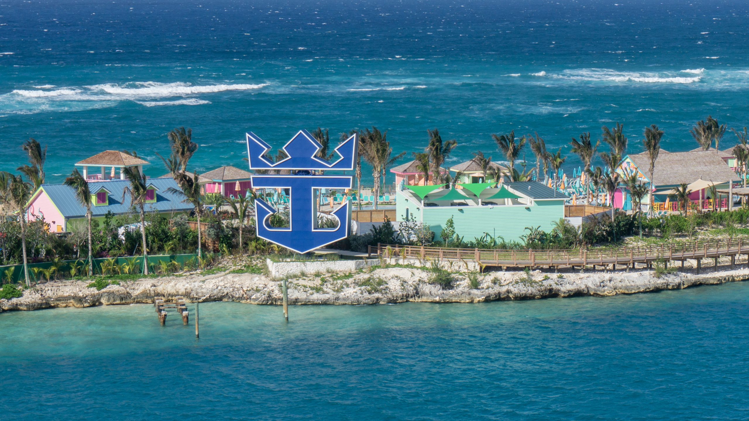 Royal Beach Club Nassau - Aaron Saunders