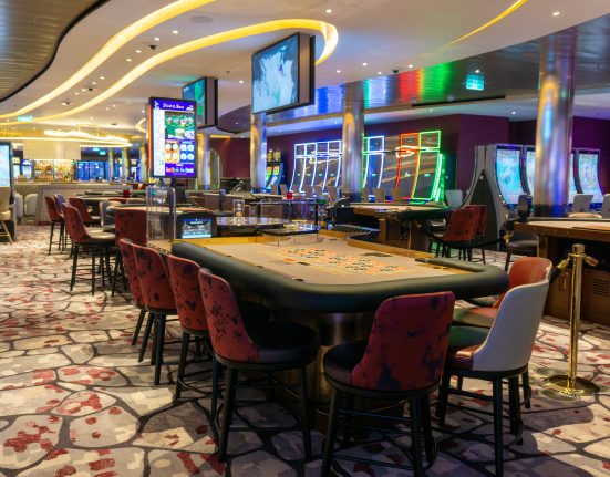 Casino, Star of the Seas - Photo Aaron Saunders