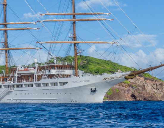 Sea Cloud Spirit in the Caribbean Photo Aaron Saunders